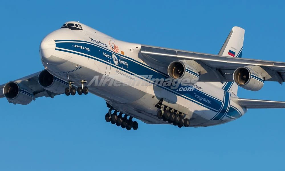 Ο Καναδάς κατάσχεσε Ρωσικό αεροσκάφος An-124